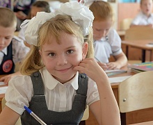 Решение о формате нового учебного года в России примут 20 августа