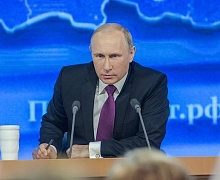Владимир Путин пригласил глав стран БРИКС на ВЭФ во Владивостоке