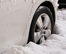 Юрист Ландо объяснил, законно ли повышение цен на такси в снегопад