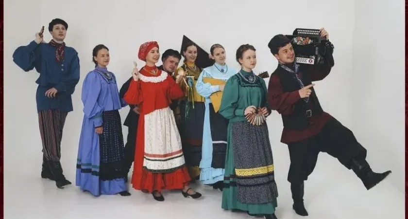 Фольклорный праздник «Готовь сани летом»