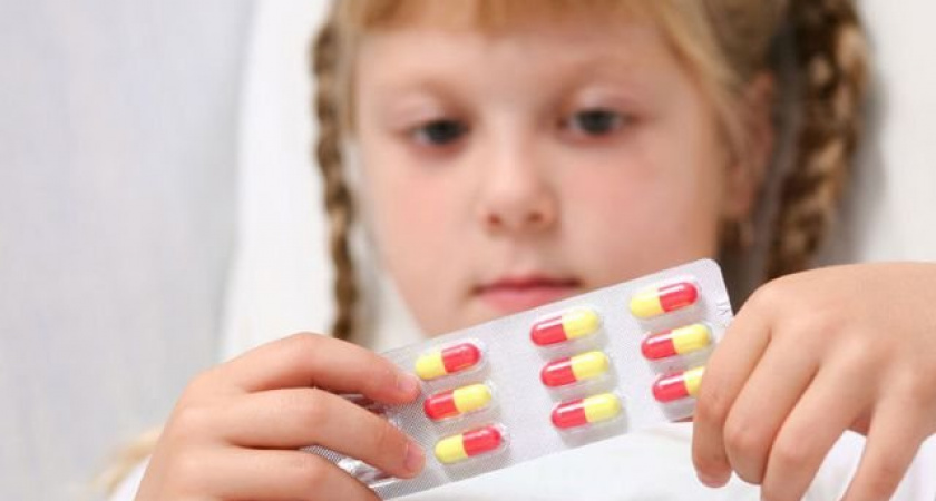 В Усолье-Сибирском сотрудники полиции проводят проверку по факту отравления таблетками 8-летней девочки