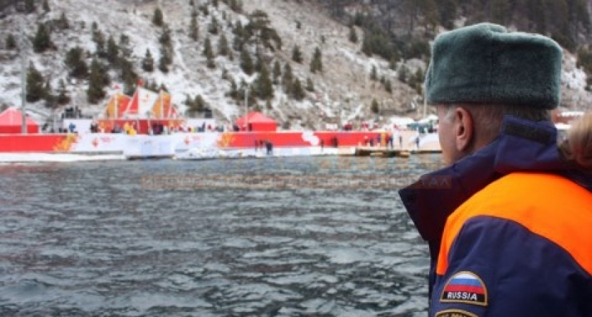 Сегодня состоится погружение олимпийского огна в озеро Байкал