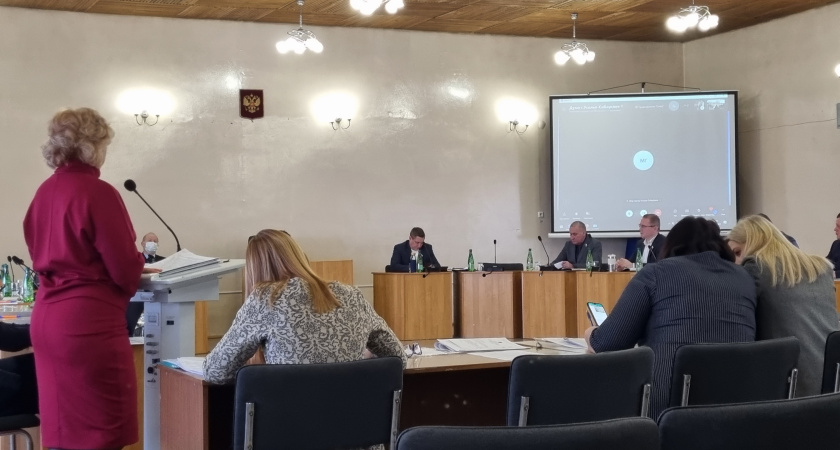 Усольские депутаты одобрили перечень проектов по народным инициативам на 2022 год