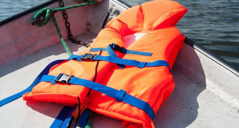 На озере Байкал затонула рыбацкая лодка, погиб мужчина