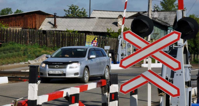Железнодорожный переезд в поселке Култук Иркутской области будет закрыт для движения автотранспорта 11 августа