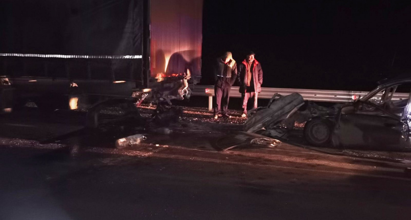 Два человека погибли в авариях в Усольском районе за одни сутки 