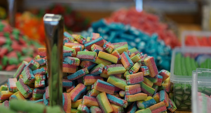 Диетолог Русакова рассказала о вреде жвачки