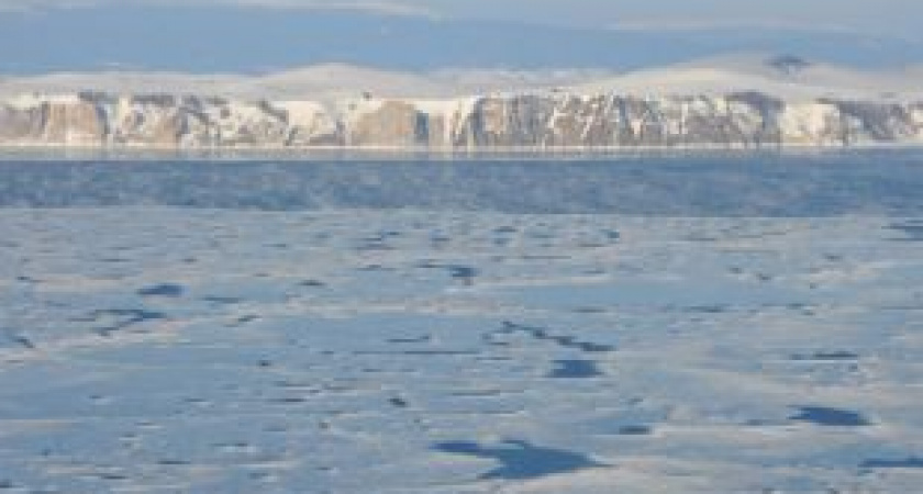 Ученые из Иркутска обнаружили грязевой вулкан на дне Байкала 