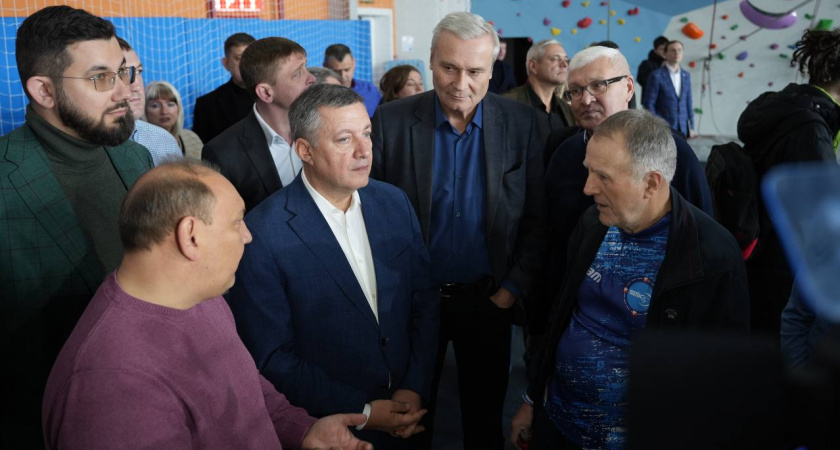 В Усолье-Сибирском Игорь Кобзев ознакомился с работой социальных объектов