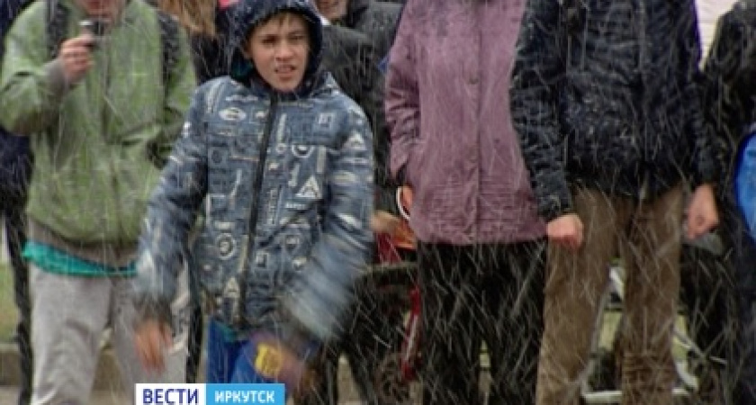 Акцию «Будь ярче, будь заметнее» провели сотрудники ГИБДД Иркутска