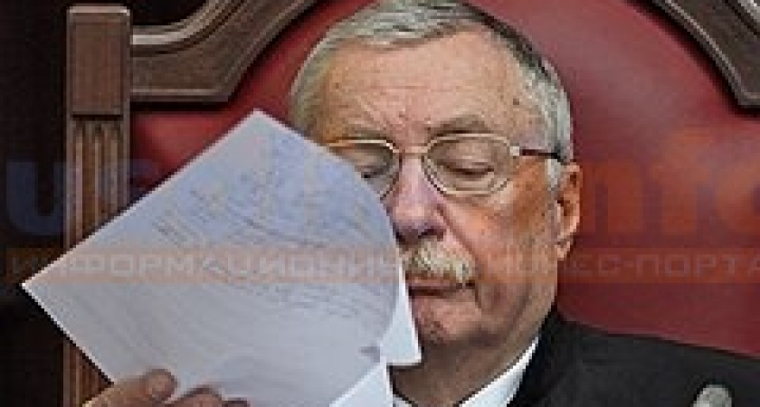 Правительство провело работу над судебными ошибками. Внесены поправки в закон "О статусе судей"