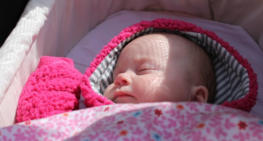 С 2022 года в Приангарье областной материнский капитал можно оформить в электронном виде