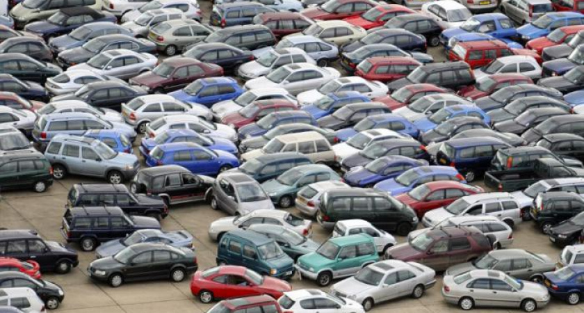 Рынок автомобилей с пробегом начал сокращаться