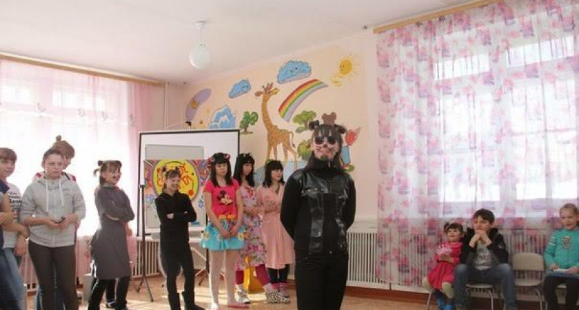 Как работает центр помощи детям