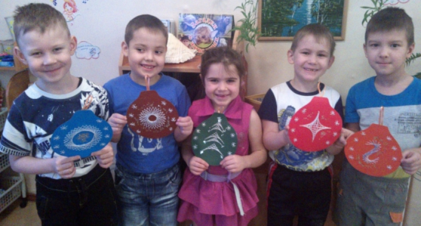 Два года работы кружка «Изонить» в детском саду Усолья-Сибирского ознаменовались творческой выставкой