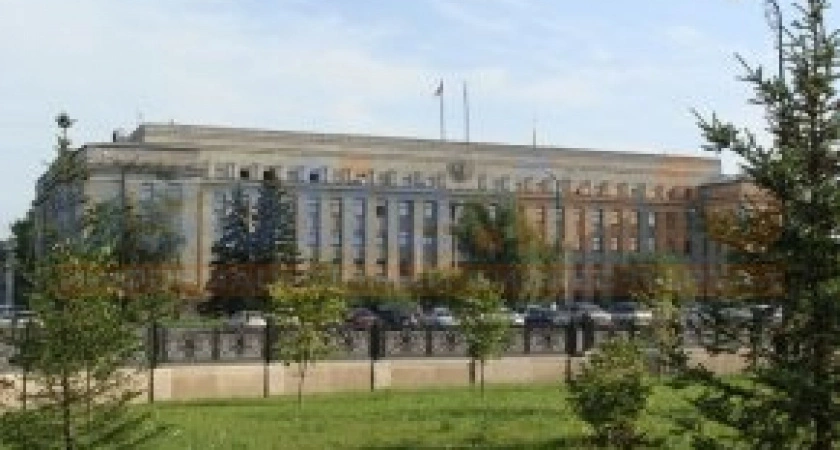 Фото к статье: Мэров спустят на землю