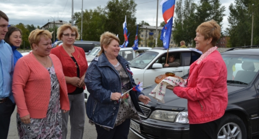 УСОЛЬЧАНЕ ПРИСОЕДИНИЛИСЬ К АВТОПРОБЕГУ