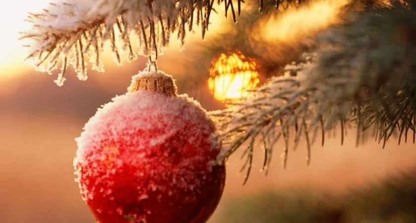 АДМИНИСТРАЦИЯ ГОРОДА ОБЪЯВЛЯЕТ КОНКУРС «НОВОГОДНЕЕ НАСТРОЕНИЕ»