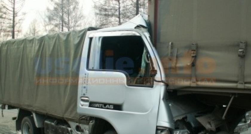 В Усольском районе столкнулись пять автомобилей