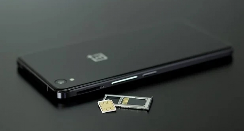 В России миллионы россиян могут остаться без сотовой связи с 1 декабря