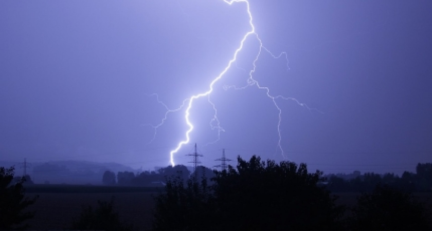 Грозы и град прогнозируют метеорологи 15 августа