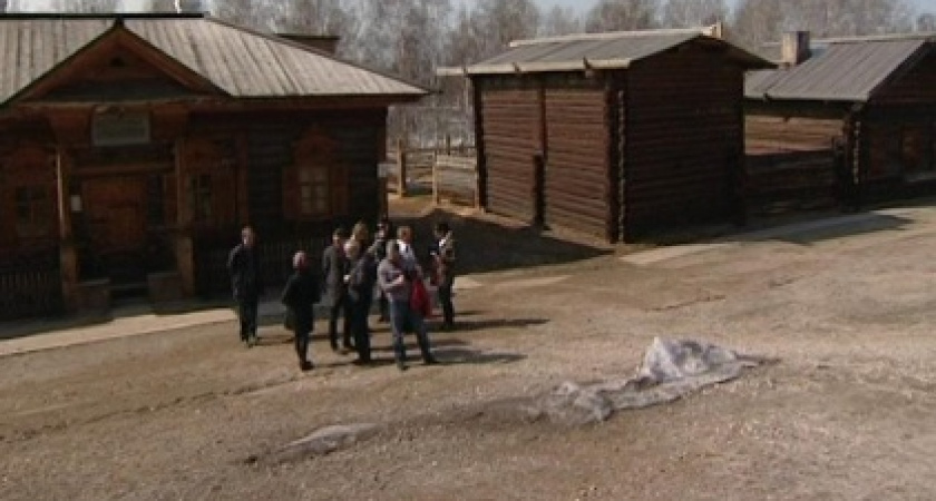 Крымчане приглашают сибирских туристов на берег Черного моря