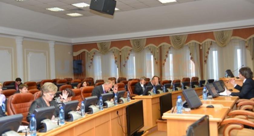 Три законопроекта, направленных на развитие государственно-частного партнерства, в окончательном чтении приняты на сессии парламента Приангарья