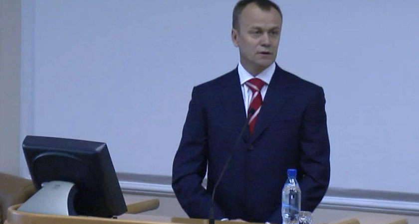 Фото к статье: Губернатор Иркутской области Сергей Ерощенко 30 января 2014 года обратится с Посланием Законодательному Собранию Иркутской области.