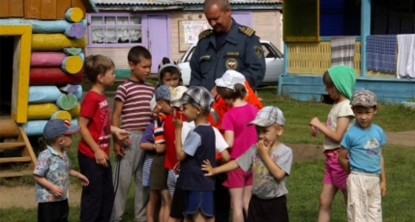 В Иркутской области закрываются первые пляжи