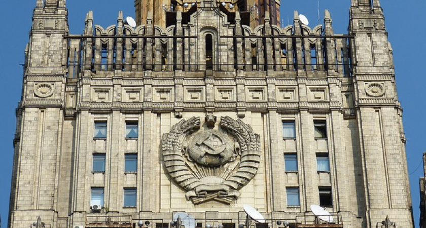 В Госдуме обратились к Путину с просьбой признать ДНР и ЛНР