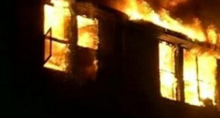 Три человека погибли при пожаре в Иркутской области