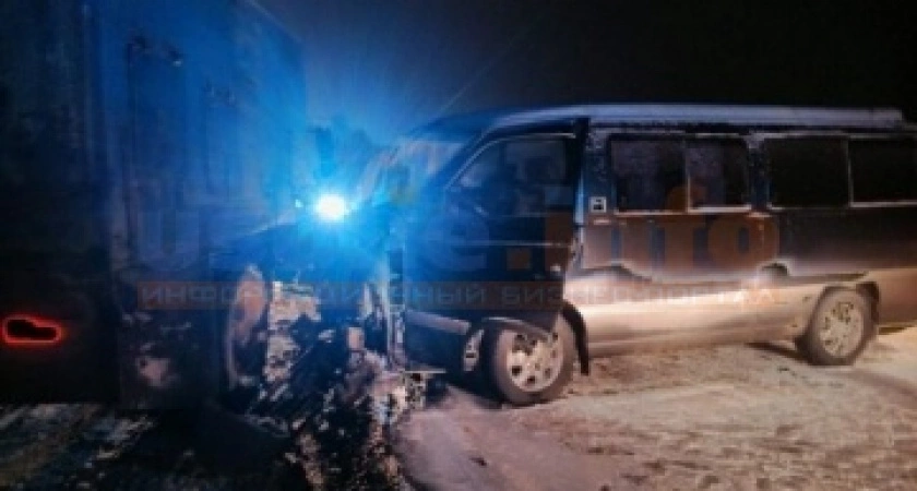 Фото к статье: ДТП с участием маршрутного такси