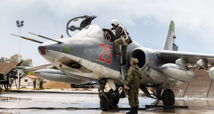 Фото к статье: Минобороны РФ подтвердило крушение Су-25 в Сирии
