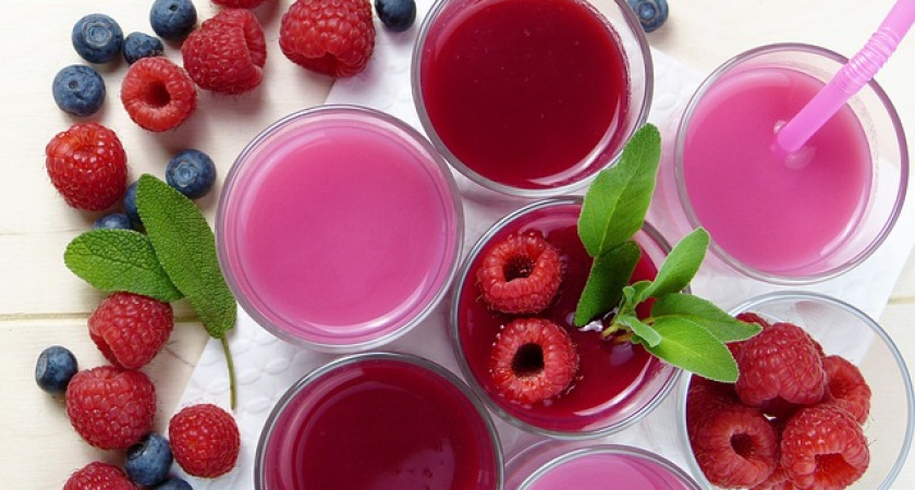 Диетологи назвали 5 напитков для похудения