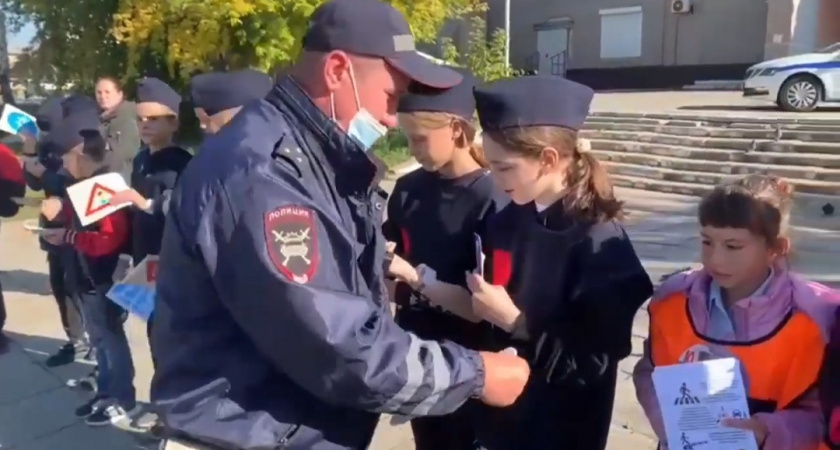 Усольские школьники провели профилактическую акцию 