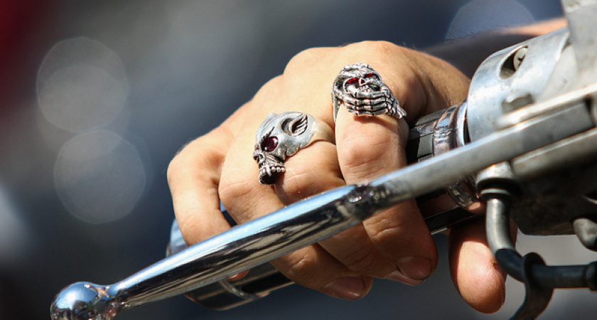 На мотофестиваль «Байкальский берег - 2015» в Утулике ожидается приезд групп «Би-2» и «Чичерина»