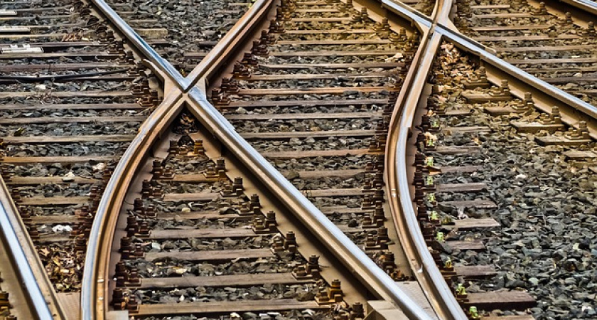 Семь вагонов сошли с рельсов в Иркутской области