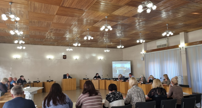 В Усолье-Сибирском прошёл оперативный штаб по Covid-19 