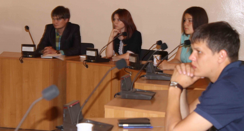 Заседание Молодежного парламента прошло в Усолье