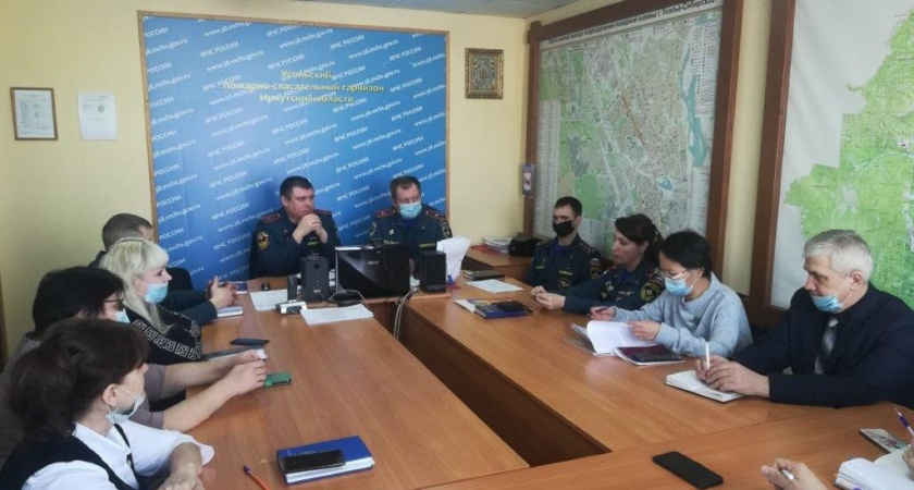 Вопросы открытия классов МЧС и развития кадетского образования в Усолье и Усольском районе обсудили на прошедшем совещании