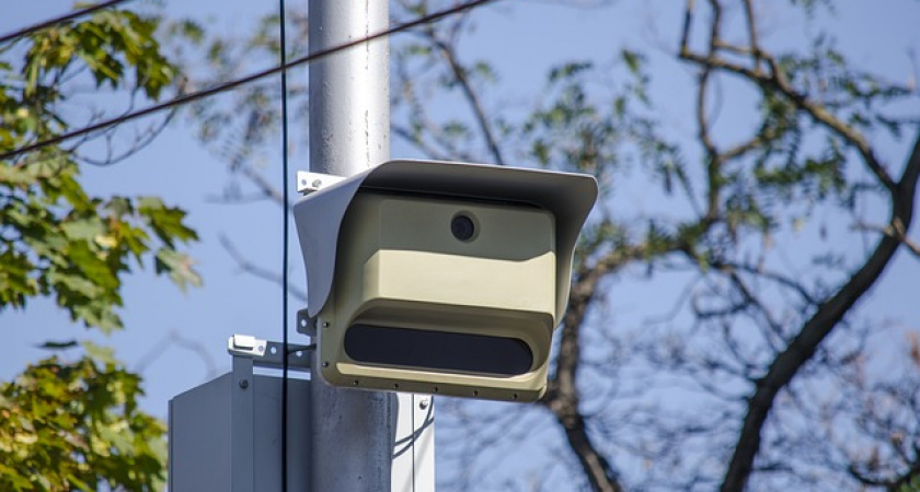 В России изменят начисление штрафов водителям по камерам