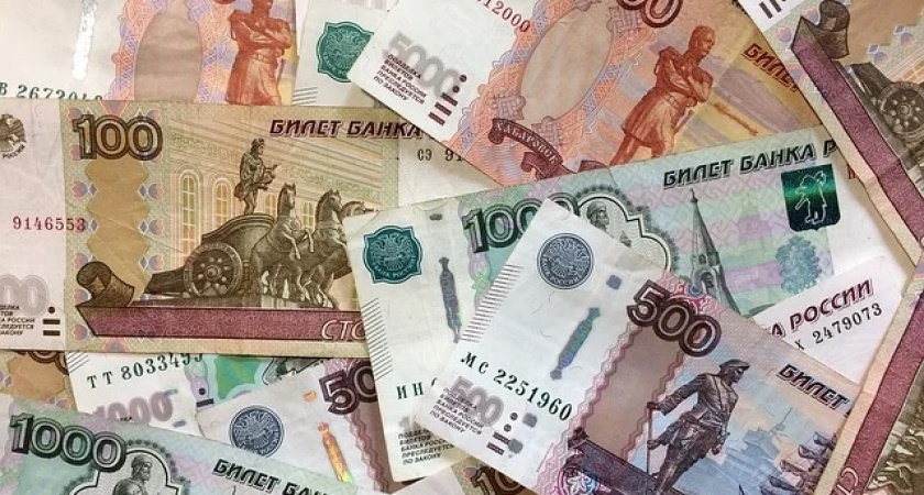 За один день двое жителей из Усолья и Усольского района «подарили» мошенникам почти 2 миллиона рублей