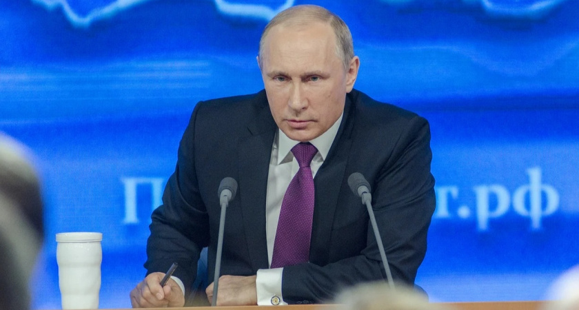 Владимир Путин обсудит постепенное снятие ограничений по коронавирусу 
