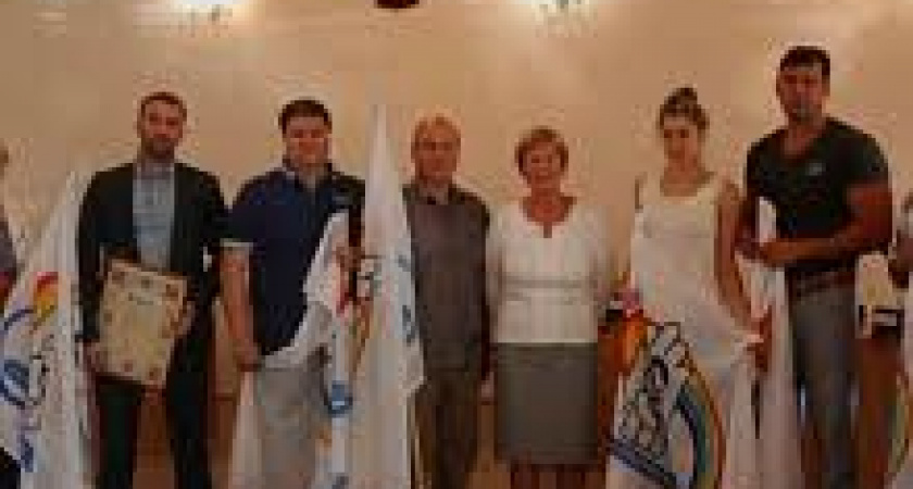 Кто поможет детям?