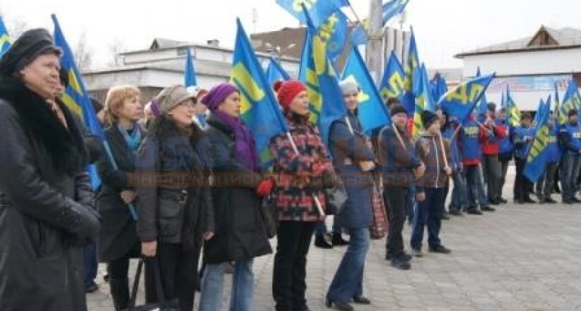 Фото к статье: День народного единства под флагом ЛДПР