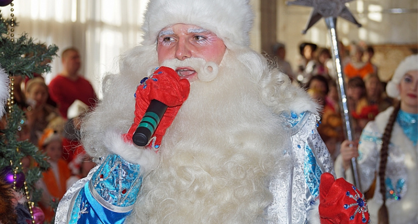 Новогодние праздники на Байкале стартуют в Слюдянке и Листвянке 17 декабря