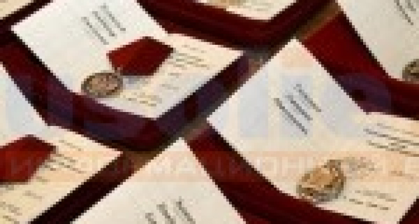 Государственные награды РФ и Иркутской области вручены 20 жителям региона