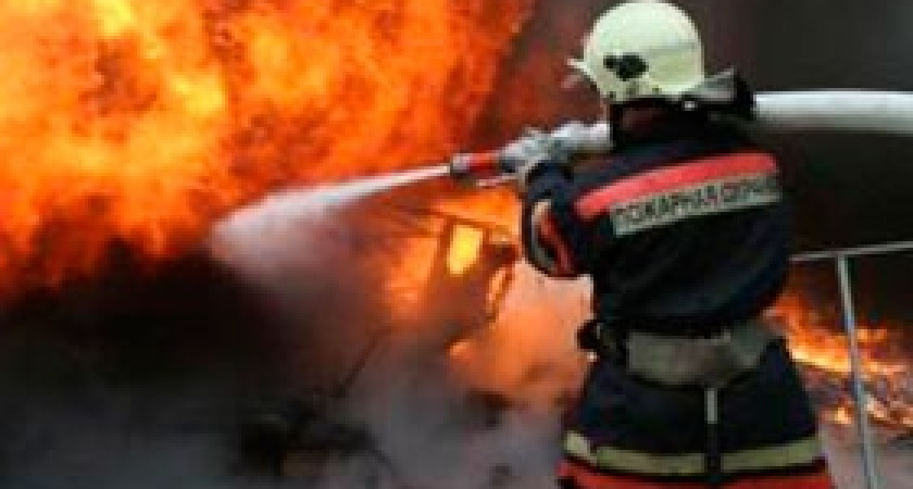 Горят гаражи