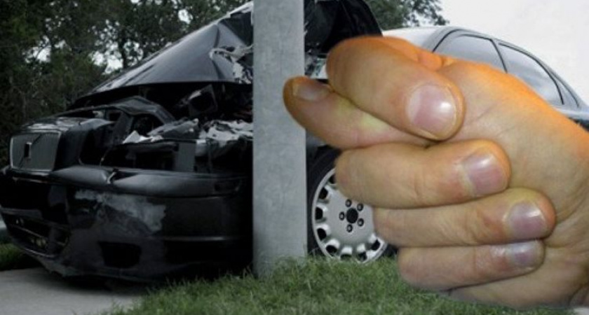 Приставы арестовали автомобили страховой компании за невыплату компенсации восьми усольчанам