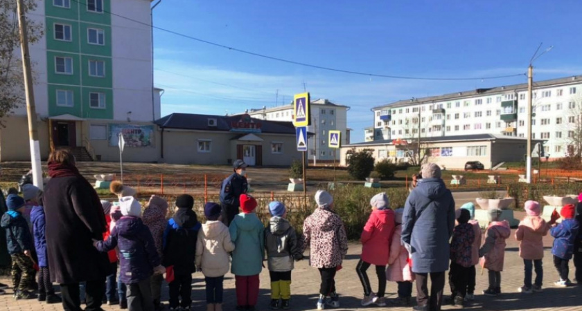 В Усолье-Сибирском сотрудники полиции проводят обучающие мероприятия с детьми